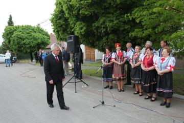 Pripravená je aj spevácka skupina Dúbravanka Pripravená je aj spevácka skupina Dúbravanka