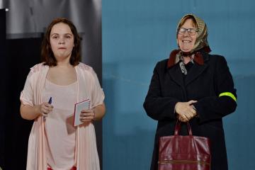 Všetkých divákov pobavila stará dedinská tetka - v Všetkých divákov pobavila stará dedinská tetka - v