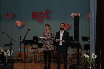 Program uvádzali Sylvia Vlčková a Jakub Vida Program uvádzali Sylvia Vlčková a Jakub Vida