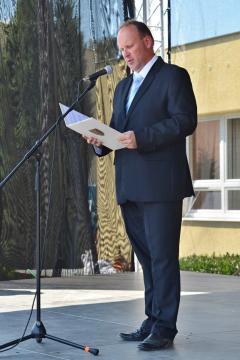 Prítomných pozdravil aj starosta obce Ing. Ján Daň Prítomných pozdravil aj starosta obce Ing. Ján Daň